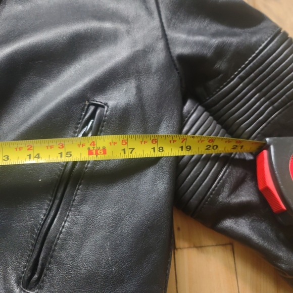 Magnum Black Leather Jacket - Picture 10 of 16